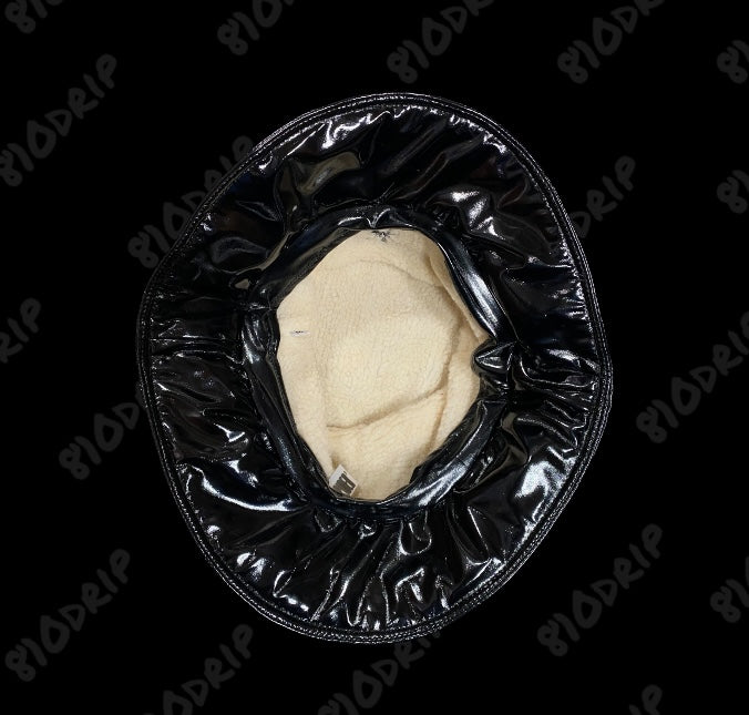 Sp5der Sherpa Lined Black Bucket Hat
