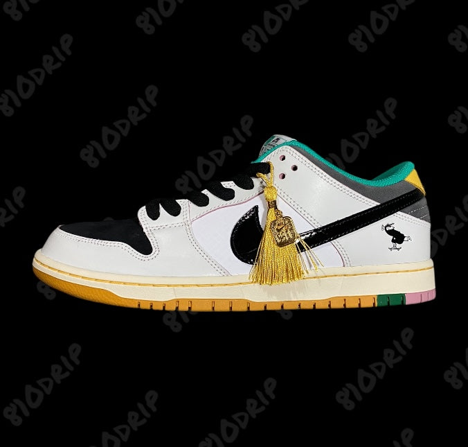 Nike SB Dunk Low “CSEF”