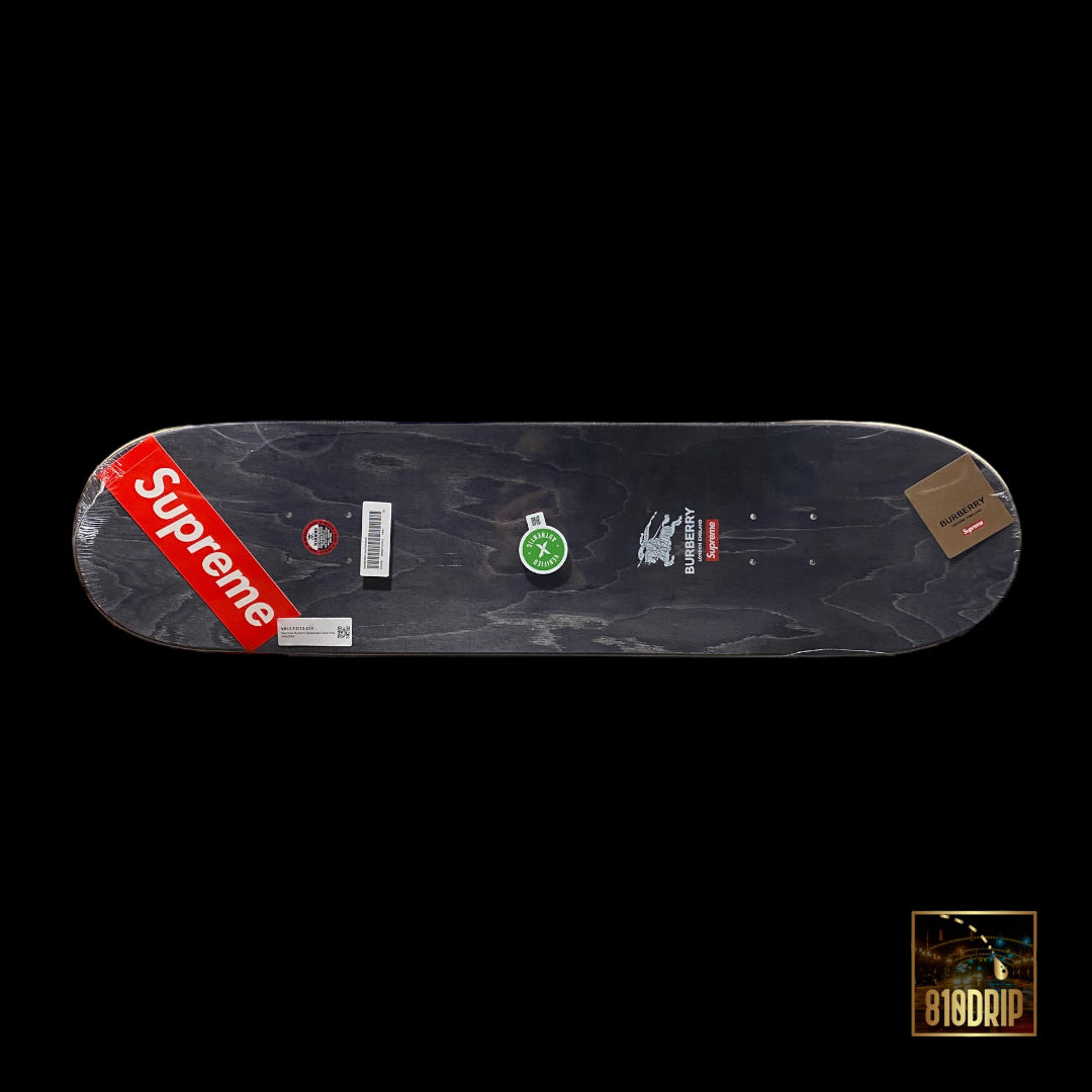 Juego de tablas de skate Supreme Burberry